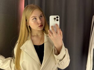 EmmaEros anal