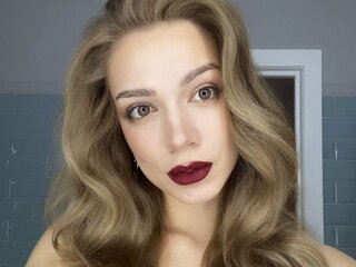 LeyaGrant livejasmin